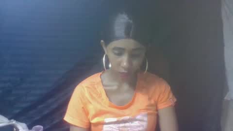 zeolineess online show from November 2025 05:39:02 AM