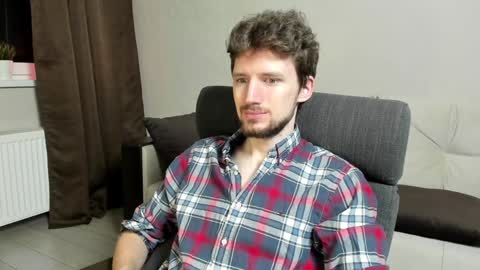 Andrew online show from January 2025 04:21:01 AM