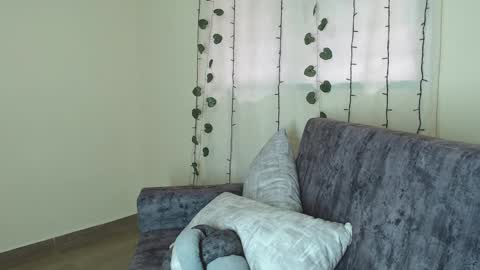 Snapshot of zero__o chatting on February 2025 02:21:01 PM ZERO online show from February 2025 02:21:01 PM