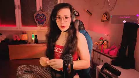 zesty_peach online show from June 2026 10:13:02 PM