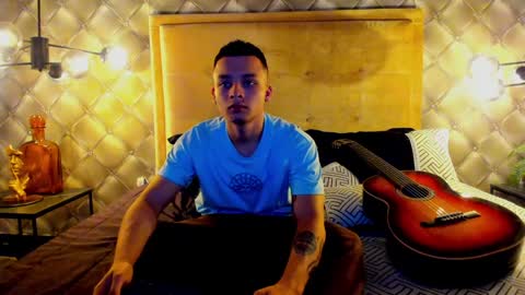 zeus online show from January 2025 10:12:02 PM