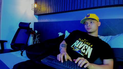 zeus online show from January 2025 03:30:02 AM