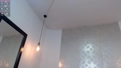 ZHAMIRA  ANDRES online show from February 2025 07:38:02 PM