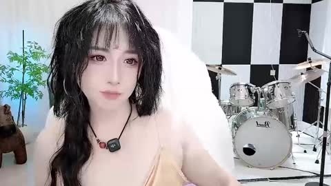 zhen online show from September 2025 02:28:02 PM