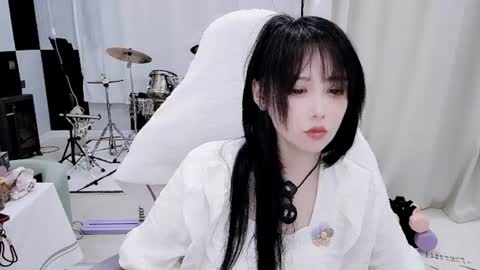 zhen online show from June 2026 05:34:02 PM