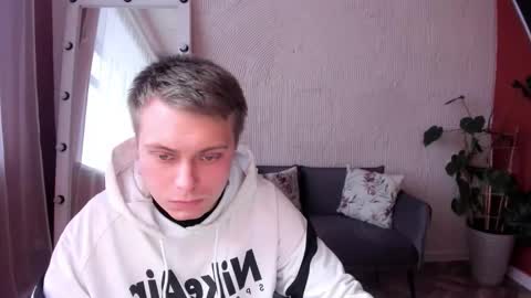 zherealkrugi online show from November 2025 09:10:01 AM