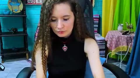 zianichols online show from March 2025 04:03:02 PM