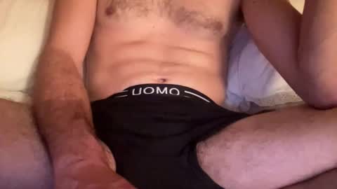 Snapshot of zillainpuglia chatting on November 2025 06:32:01 PM Incontrami online show from November 2025 06:32:01 PM