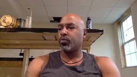 zionlion22 online show from October 2025 01:00:02 PM