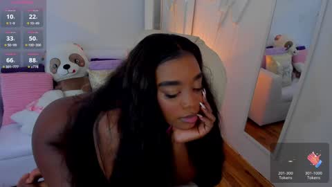 Zobe Love online show from January 2025 02:20:01 AM