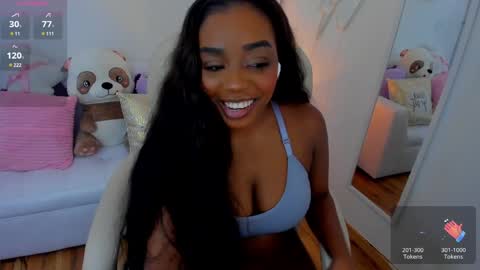 Zobe Love online show from January 2025 05:42:02 PM