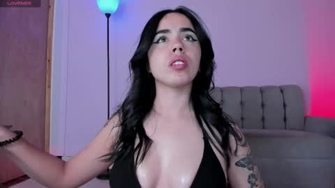 zoe online show from October 2025 01:57:02 PM