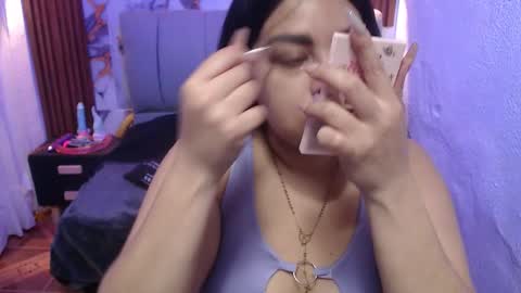 Snapshot of zoe_0111 chatting on November 2025 01:12:02 PM zoe_0111 online show from November 2025 01:12:02 PM