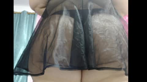 Snapshot of zoe_bbw chatting on June 2026 05:35:01 PM Zoe online show from June 2026 05:35:01 PM