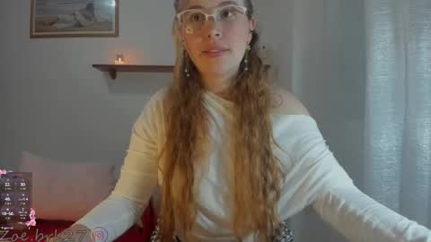 Snapshot of zoe_brk chatting on May 2026 12:21:01 PM zoe brk online show from May 2026 12:21:01 PM