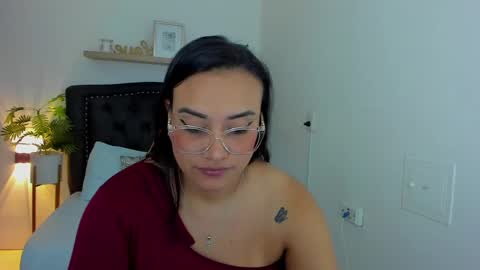 Snapshot of zoe_danae_ chatting on March 2025 12:09:02 PM Zoe online show from March 2025 12:09:02 PM
