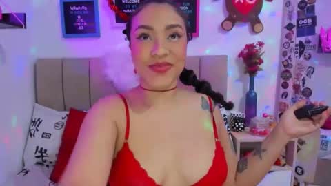 Snapshot of zoe_gruber chatting on February 2025 02:23:01 AM Zoe Gruber online show from February 2025 02:23:01 AM