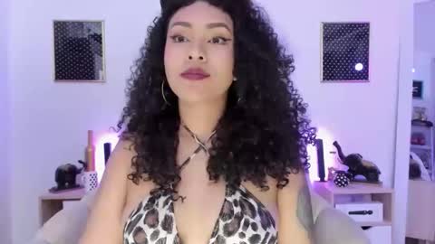Snapshot of zoe_gruber chatting on September 2025 12:49:01 AM Zoe Gruber online show from September 2025 12:49:01 AM
