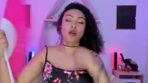 Snapshot of zoe_gruber chatting on October 2025 06:59:01 PM Zoe Gruber online show from October 2025 06:59:01 PM