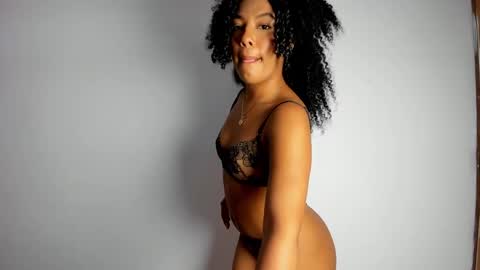 Snapshot of zoe_hot55 chatting on January 2025 03:13:02 PM zoe_hot55 online show from January 2025 03:13:02 PM