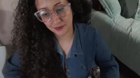 Zoe Koller online show from November 2025 08:11:02 PM