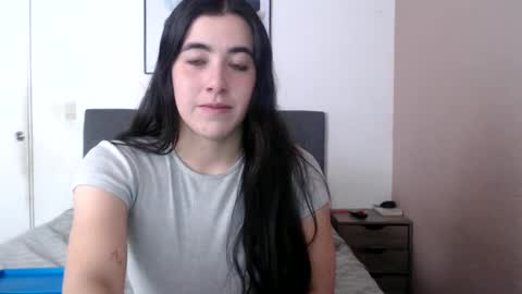 Zoe online show from December 2024 08:43:01 PM