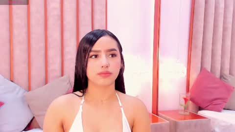 Zoe Monrow online show from July 2026 12:08:01 PM