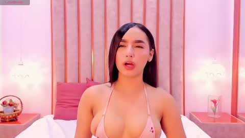 Zoe Monrow online show from July 2026 12:21:02 PM