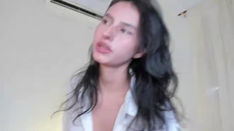 Snapshot of zoe_mrl chatting on June 2026 12:41:02 PM zoe_mrl online show from June 2026 12:41:02 PM