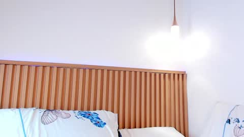 Zoe online show from January 2025 05:29:02 PM