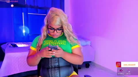 zoe_rosee4 online show from May 2026 06:33:01 AM