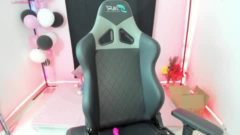 zoe_sullivan_ online show from December 2024 09:35:02 AM