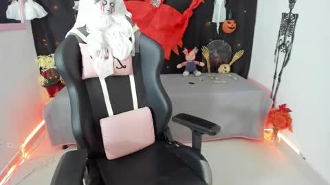 zoe_sullivan_ online show from October 2025 10:24:01 AM