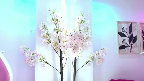 Snapshot of zoe_swan chatting on May 2026 01:57:04 AM Zoe online show from May 2026 01:57:04 AM