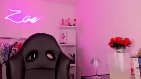 Snapshot of zoecams chatting on March 2025 12:50:02 AM zoecams online show from March 2025 12:50:02 AM