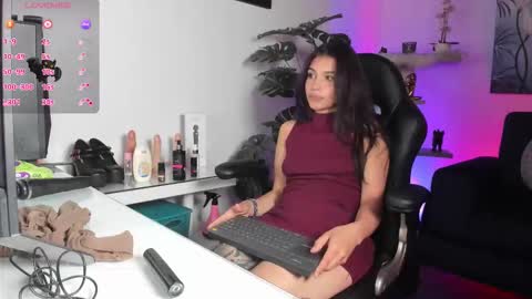 Zoe online show from November 2025 11:53:01 AM