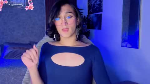 ZOE online show from May 2026 04:10:01 AM
