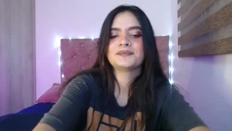 Zoee online show from February 2026 04:40:02 AM