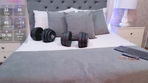 Snapshot of zoekrug chatting on January 2026 11:34:01 AM Zoe Krug online show from January 2026 11:34:01 AM