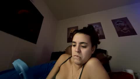 LovelyLatin25 online show from September 2025 03:05:01 PM