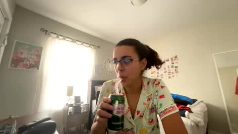 LovelyLatin25 online show from October 2025 02:16:01 PM