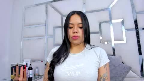 ZoeSwam online show from November 2025 11:20:02 AM