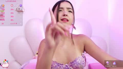 zoewillian online show from April 2026 01:08:01 AM