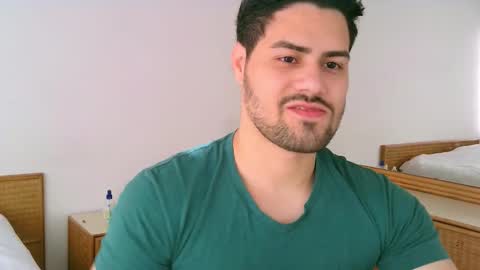 Snapshot of zohan_haidar chatting on January 2026 08:01:02 PM ZohanMohamed online show from January 2026 08:01:02 PM