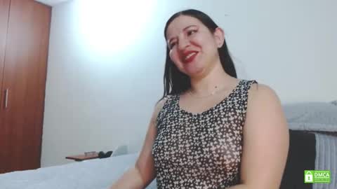 Snapshot of zohe_ chatting on October 2025 08:34:02 AM zohe online show from October 2025 08:34:02 AM