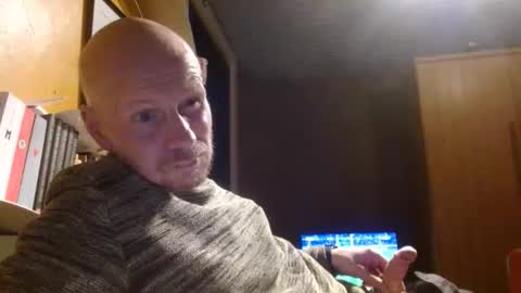 Snapshot of zolexthomas chatting on September 2025 06:02:02 PM zolexthomas online show from September 2025 06:02:02 PM