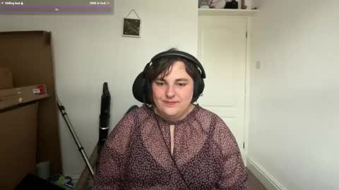 Zosia Blooms online show from June 2026 10:43:02 AM