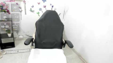 ZULAY online show from February 2026 06:29:02 PM