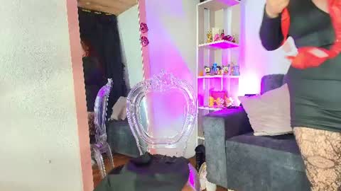 Snapshot of zully_green chatting on July 2026 04:19:01 AM zully_green online show from July 2026 04:19:01 AM