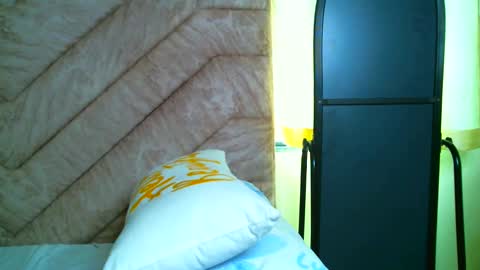 zurime3 online show from February 2025 10:59:02 AM